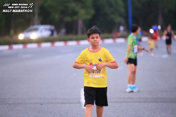 BINH DUONG NEW CITY HALF MARATHON 2024 - Ảnh #1727109