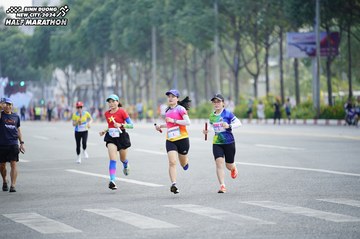 BINH DUONG NEW CITY HALF MARATHON 2024 - Ảnh #1729834