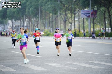 BINH DUONG NEW CITY HALF MARATHON 2024 - Ảnh #1729828