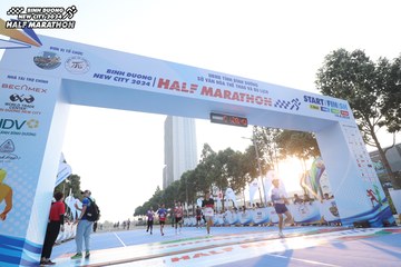 BINH DUONG NEW CITY HALF MARATHON 2024 - Ảnh #1819507