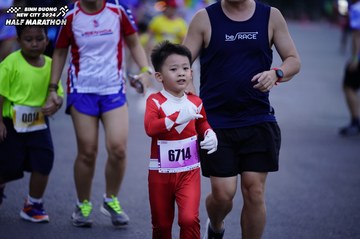 BINH DUONG NEW CITY HALF MARATHON 2024 - Ảnh #1724788