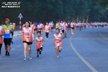 BINH DUONG NEW CITY HALF MARATHON 2024 - Ảnh #1771807