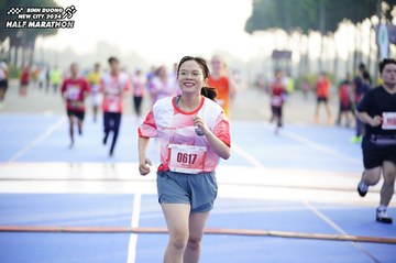 BINH DUONG NEW CITY HALF MARATHON 2024 - Ảnh #1762319
