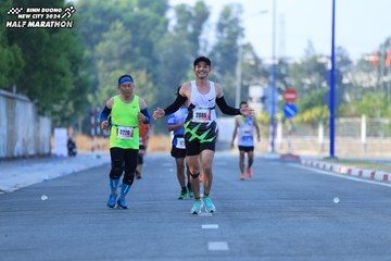 BINH DUONG NEW CITY HALF MARATHON 2024 - Ảnh #1764829