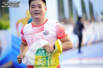 BINH DUONG NEW CITY HALF MARATHON 2024 - Ảnh #1759905