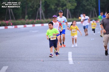 BINH DUONG NEW CITY HALF MARATHON 2024 - Ảnh #1726981