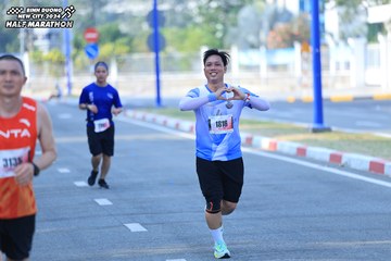 BINH DUONG NEW CITY HALF MARATHON 2024 - Ảnh #1770476