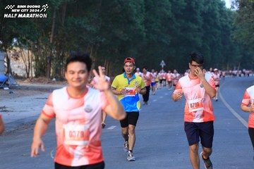 BINH DUONG NEW CITY HALF MARATHON 2024 - Ảnh #1750932