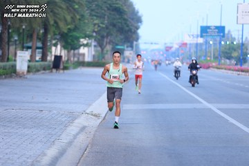 BINH DUONG NEW CITY HALF MARATHON 2024 - Ảnh #1765089