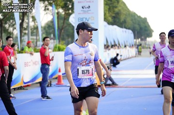BINH DUONG NEW CITY HALF MARATHON 2024 - Ảnh #1760269
