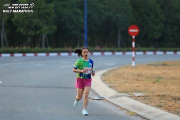 BINH DUONG NEW CITY HALF MARATHON 2024 - Ảnh #1734587