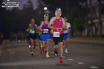 BINH DUONG NEW CITY HALF MARATHON 2024 - Ảnh #1755755