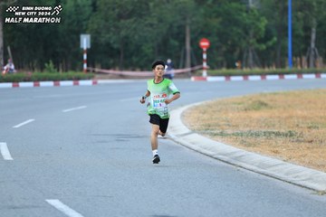 BINH DUONG NEW CITY HALF MARATHON 2024 - Ảnh #1735366