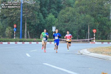 BINH DUONG NEW CITY HALF MARATHON 2024 - Ảnh #1735461