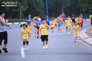 BINH DUONG NEW CITY HALF MARATHON 2024 - Ảnh #1726866