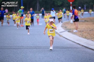 BINH DUONG NEW CITY HALF MARATHON 2024 - Ảnh #1726617