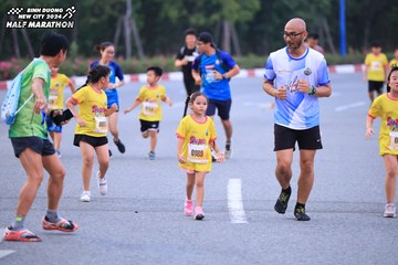 BINH DUONG NEW CITY HALF MARATHON 2024 - Ảnh #1726881