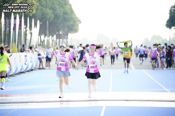 BINH DUONG NEW CITY HALF MARATHON 2024 - Ảnh #1760482