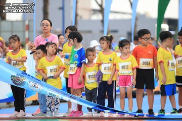 BINH DUONG NEW CITY HALF MARATHON 2024 - Ảnh #1727359