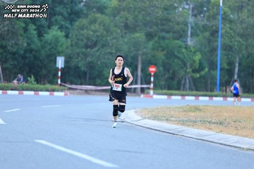 BINH DUONG NEW CITY HALF MARATHON 2024 - Ảnh #1736003