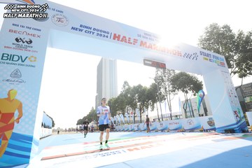BINH DUONG NEW CITY HALF MARATHON 2024 - Ảnh #1819276