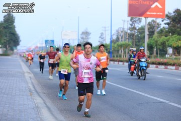 BINH DUONG NEW CITY HALF MARATHON 2024 - Ảnh #1770901