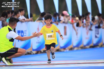 BINH DUONG NEW CITY HALF MARATHON 2024 - Ảnh #1728968