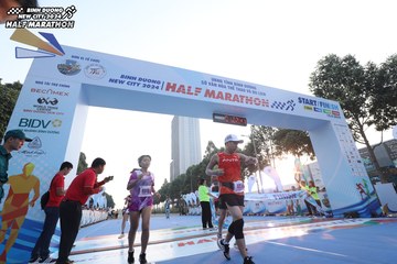 BINH DUONG NEW CITY HALF MARATHON 2024 - Ảnh #1738100