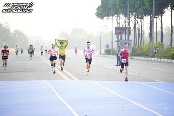 BINH DUONG NEW CITY HALF MARATHON 2024 - Ảnh #1757041
