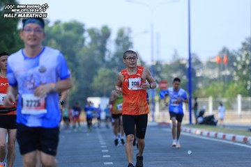 BINH DUONG NEW CITY HALF MARATHON 2024 - Ảnh #1765353