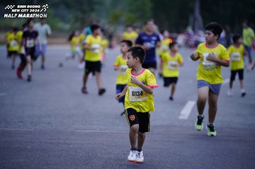BINH DUONG NEW CITY HALF MARATHON 2024 - Ảnh #1724602
