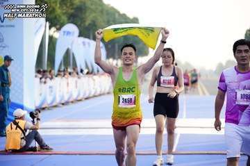 BINH DUONG NEW CITY HALF MARATHON 2024 - Ảnh #1758338
