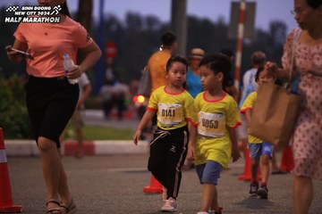 BINH DUONG NEW CITY HALF MARATHON 2024 - Ảnh #1728406