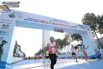 BINH DUONG NEW CITY HALF MARATHON 2024 - Ảnh #1821678