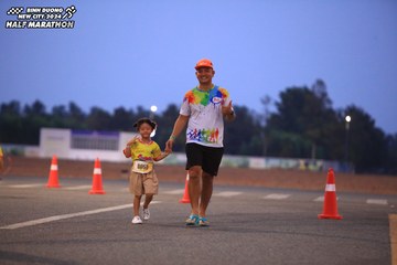 BINH DUONG NEW CITY HALF MARATHON 2024 - Ảnh #1728492