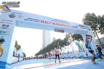 BINH DUONG NEW CITY HALF MARATHON 2024 - Ảnh #1822355