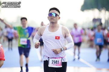 BINH DUONG NEW CITY HALF MARATHON 2024 - Ảnh #1769447