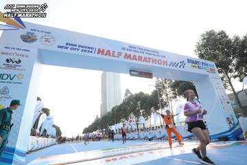 BINH DUONG NEW CITY HALF MARATHON 2024 - Ảnh #1821623