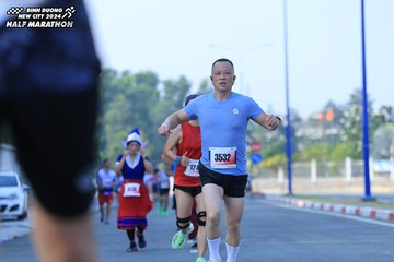 BINH DUONG NEW CITY HALF MARATHON 2024 - Ảnh #1767147