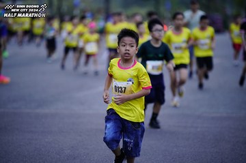 BINH DUONG NEW CITY HALF MARATHON 2024 - Ảnh #1724625