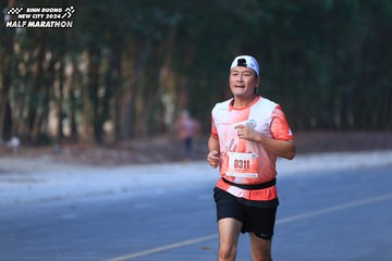 BINH DUONG NEW CITY HALF MARATHON 2024 - Ảnh #1750333