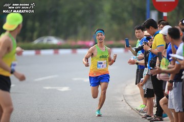 BINH DUONG NEW CITY HALF MARATHON 2024 - Ảnh #1736290