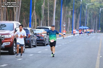 BINH DUONG NEW CITY HALF MARATHON 2024 - Ảnh #1756128