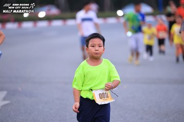 BINH DUONG NEW CITY HALF MARATHON 2024 - Ảnh #1726991