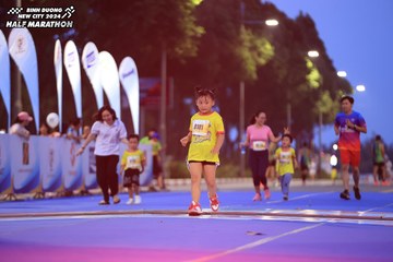 BINH DUONG NEW CITY HALF MARATHON 2024 - Ảnh #1729314