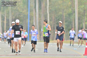 BINH DUONG NEW CITY HALF MARATHON 2024 - Ảnh #1755371