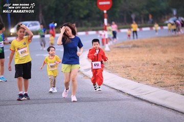 BINH DUONG NEW CITY HALF MARATHON 2024 - Ảnh #1727092