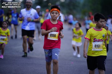 BINH DUONG NEW CITY HALF MARATHON 2024 - Ảnh #1724767