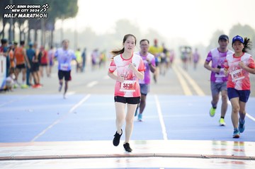 BINH DUONG NEW CITY HALF MARATHON 2024 - Ảnh #1762573