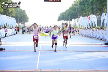 BINH DUONG NEW CITY HALF MARATHON 2024 - Ảnh #1759724
